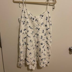 NWT Abercrombie Floral Romper, Size M